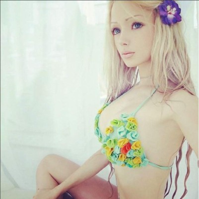 FOTOS: Así luce la barbie humana sin maquillaje