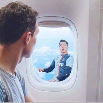 ¿Le aprendió a Carlos Pavón? Los originales memes del golazo de Cristiano a la Sampdoria