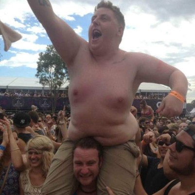 Cambia su vida tras ver su foto en redes sociales