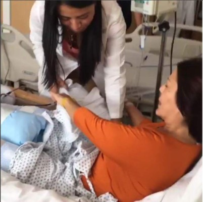 Alejandra Guzmán sigue llevando sus glúteos al quirófano