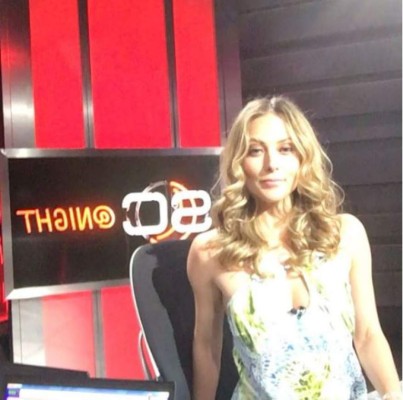 Presentadora deportiva Vanessa Huppenkothen asombra con extrema delgadez