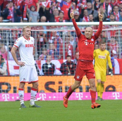 Bayern golea al Colonia y eleva a diez su pleno de triunfos