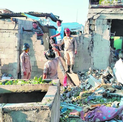 'Los restos de la niña cayeron sobre mi cama”
