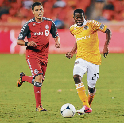 Boniek García sigue en órbita