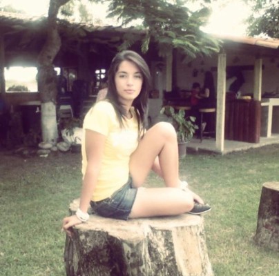 El antes y después de Fany Barber, la hondureña que triunfa en Estados Unidos en un mundo reservado para hombres