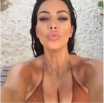 Kim Kardashian revela cuál es su truco para salir 'perfecta” en las selfies