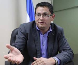 Marlon Escoto fungió de manera paralela como secretario de Educación de Honduras y rector de la UNA, aunque este 2017 renunció al primero y luego fue separado del segundo.