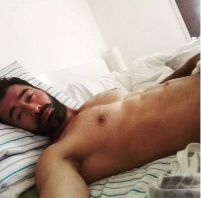 Así era Sebastián Ferrat, actor de 'El señor de los cielos' que murió por comer carne de cerdo