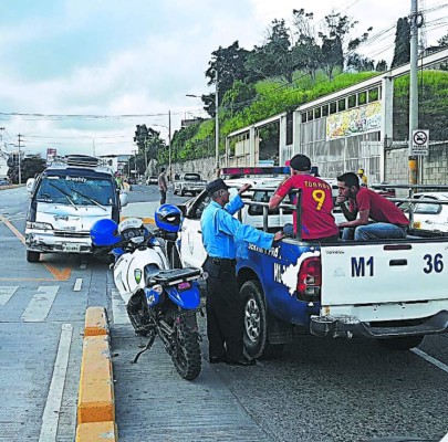Honduras: Mujer muere atropellada cuando iba en busca del saber