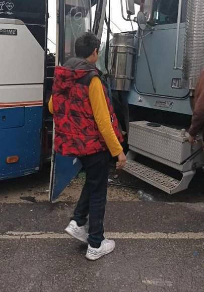 Atrapados entre amasijos de hierros: tres choques fatales en sábado trágico en Honduras