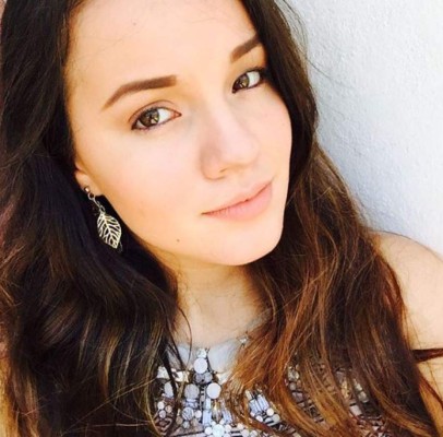 Así es Sarita Sosa, la hija que supuestamente secuestró a José José