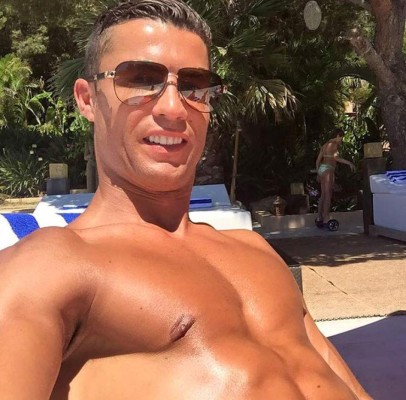 Sol, mar y familia en las vacaciones de Cristiano Ronaldo