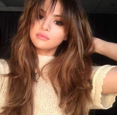 Selena Gómez se hace un radical cambio de imagen