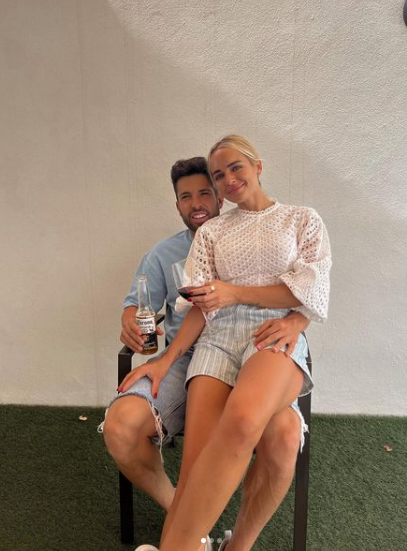 Fotos: Así fue la romántica y elegante boda de Jordi Alba y Romarey Ventura