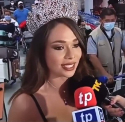 Así fue el emotivo recibimiento a Sirey Morán al arribar a Honduras tras ganar NBL