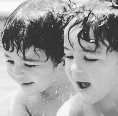 La belleza de los mellizos de Biby Gaytán y Capetillo impresiona en Instagram