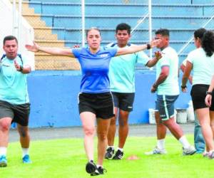 Melissa Borjas Pastrana llega todos los días al Estadio Nacional para realizar diversos trabajos.