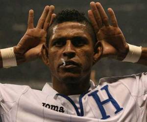 ASí celebró Carlo Costly el gol del triunfo histórico ante México.