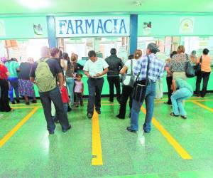 Los productos de los que no dispone el IHSS los suministrarán farmacias privadas.