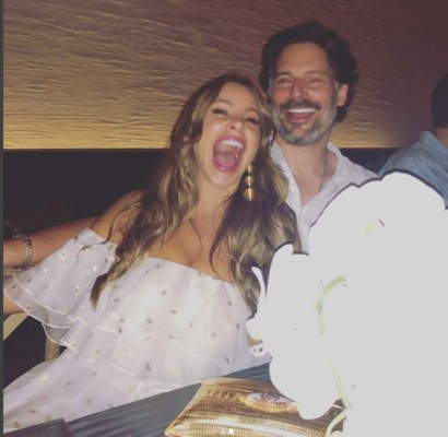 Sofía Vergara celebra su cumpleaños con bombos y platillos