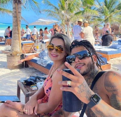 La trágica muerte de MC Kevin, cantante brasileño que se lanzó a la piscina desde un onceavo piso