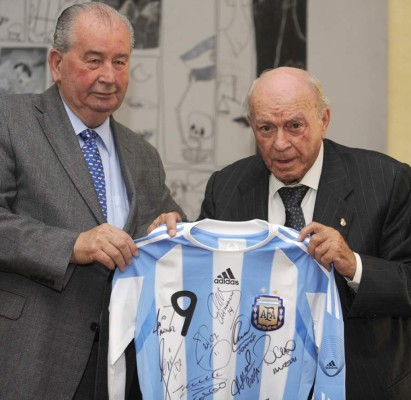 Muere la leyenda del fútbol Alfredo Di Stéfano