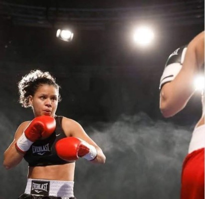 Viviane Obenauf, la exboxeadora acusada de golpear hasta la muerte a su pareja