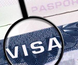 Ha sido una costumbre ingresar con visa a Estados Unidos, incluso parte de la comunidad hondureña lo hace, y quedarse más tiempo del permitido, foto: AFP.