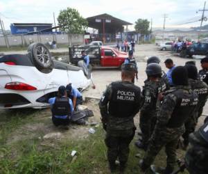 Los cuatro sospechosos de matar a dos hermanos en una cuartería de San Pedro Sula fueron capturados tras una tenaz persecusión.