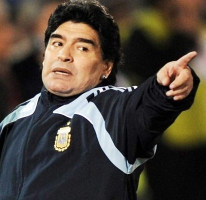 Maradona opinó sobre el Balón de Oro otorgado a Messi