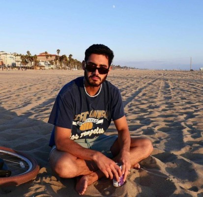 Alejandro Speitzer, entre los 100 hombres más guapos del mundo (FOTOS)