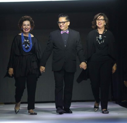 Elegancia y sobriedad iluminaron pasarelas de Piso Diez Diseño