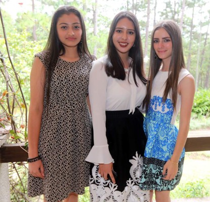 Emotivo encuentro entre seniors de la Nashville School