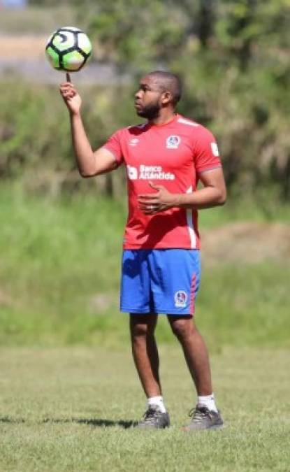 Así estuvo el entrenamiento de Olimpia sin Manuel Keosseián en Siguatepeque