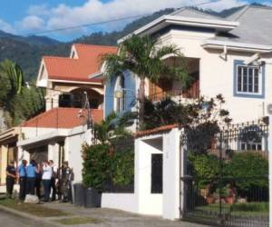 Una vivienda que presuntamente pertenece a 'Don H' es asegurada en Jardines del Valle de San Pedro Sula.