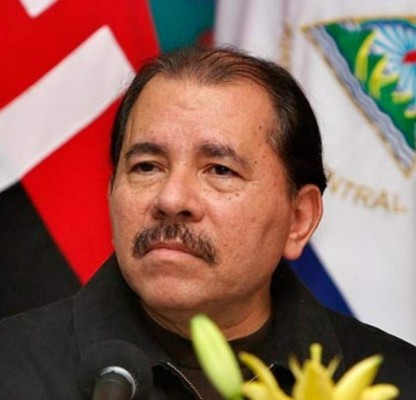 Denuncian que Daniel Ortega tuvo una hija con una menor de edad