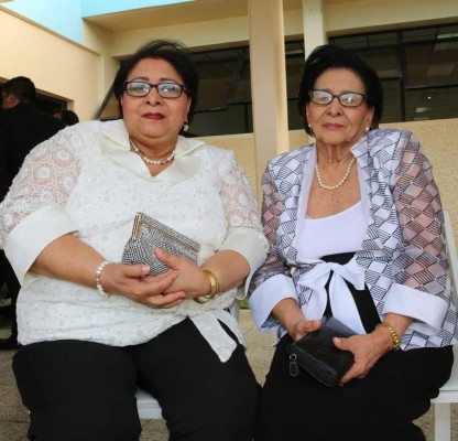 Unen sus destinos bendecidos por Dios