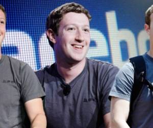 Mark Zuckerberg casi siempre parece andar con el mismo polo gris y pantalones vaqueros.