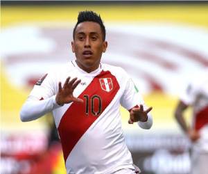 Christian Cueva, conocido por su visión de juego y precisión en los pases, es una de las piezas claves de Perú para la Copa América.