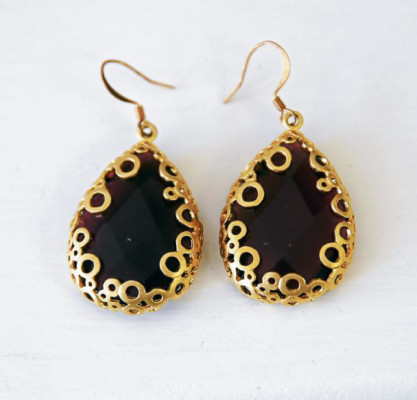 Encuentre el arete perfecto según su rostro