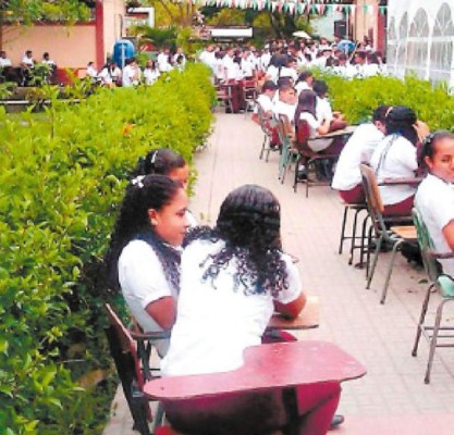Crece el auge de los centros educativos privados en Olancho