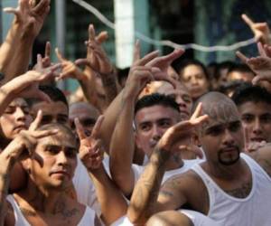 Estudios del gobierno salvadoreña estiman que medio millón de personas pertenecen o tienen algún vínculo con las maras y pandillas, foto: Tomada de El Nuevo Diario.