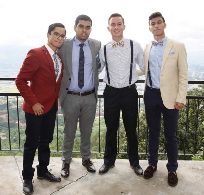 Seniors de Del campo school se reunieron en La Cumbre