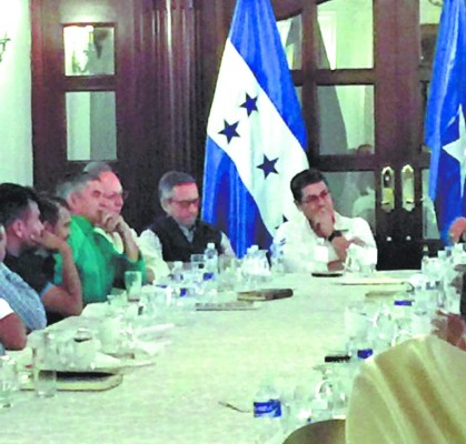 Raúl Pineda califica la renovación dentro del Partido Nacional como 'un arma de doble filo”