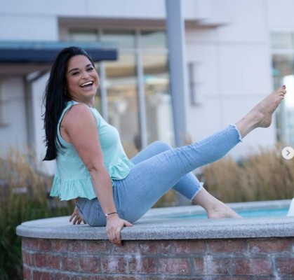 Así es Samantha Ramsdell, la mujer con la boca más grande del mundo