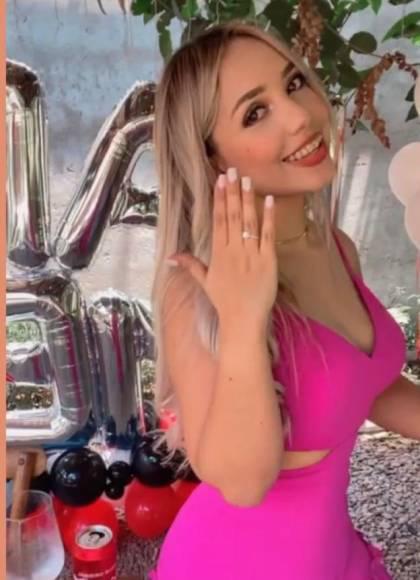 De película: Jugador de Real España propone matrimonio a su novia y esta fue la respuesta (FOTOS)