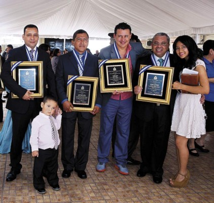 Premian labor de comunicadores hondureños