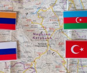 La guerra ha generado el miedo entre la población armenia que tiene el temor a que la crisis degenere en una suerte de masacre colectiva o limpieza étnica de los armenios que viven en esa región.