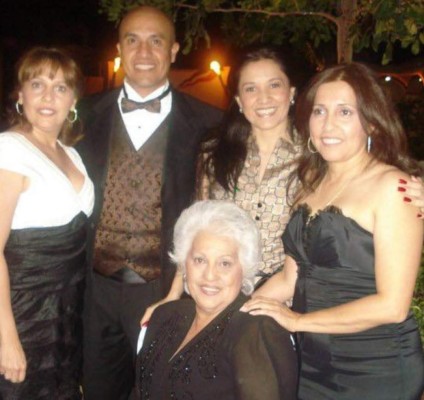 FOTOS: Alegre y querida, así era Anabella Sánchez, la madre de la pastora Ninoska de Ponce