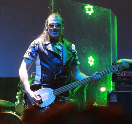 banquete musical por el décimo aniversario de 'la hora del té”